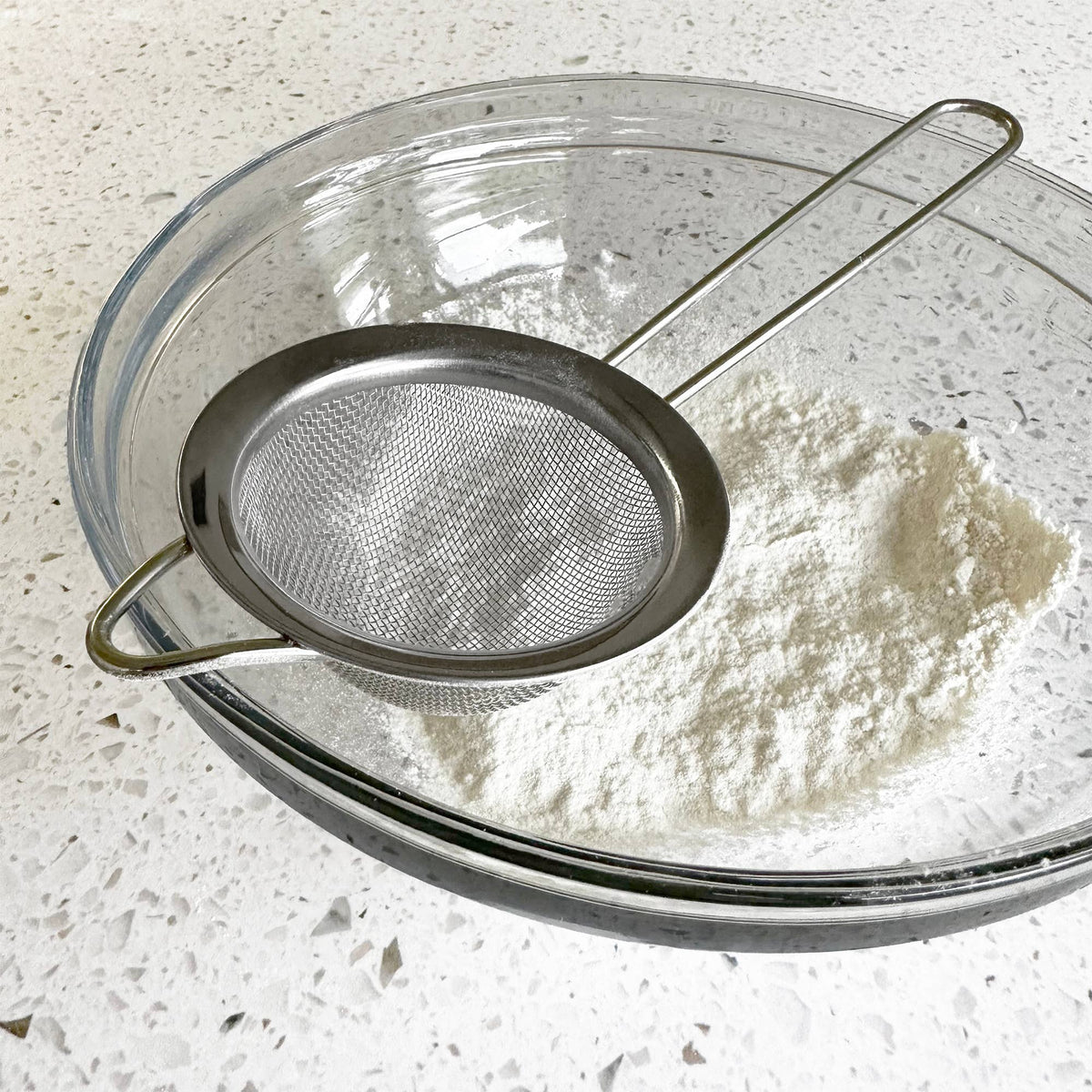 Flour Sifter, 3 in.