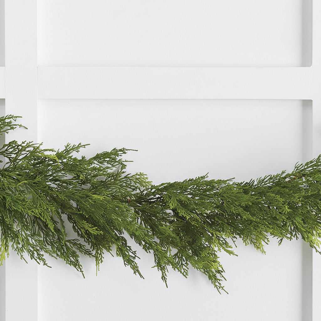 Cedar Garland, 5 ft.