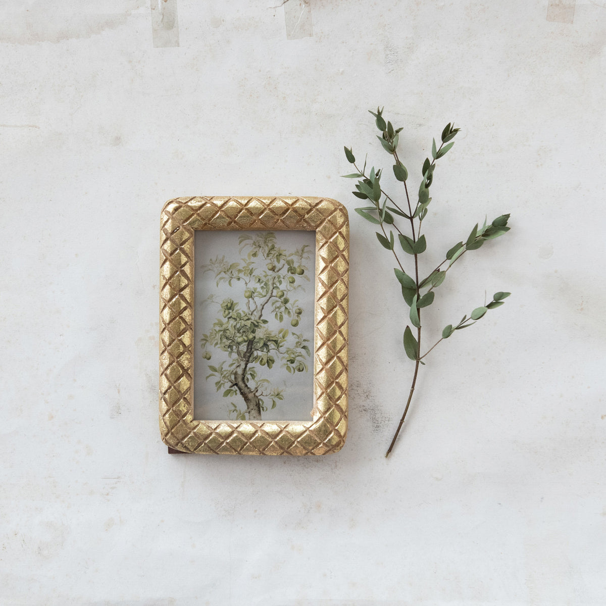 Diamond Pattern Mango Wood Photo Frame with Gold Foil, 4 X 6 in.
