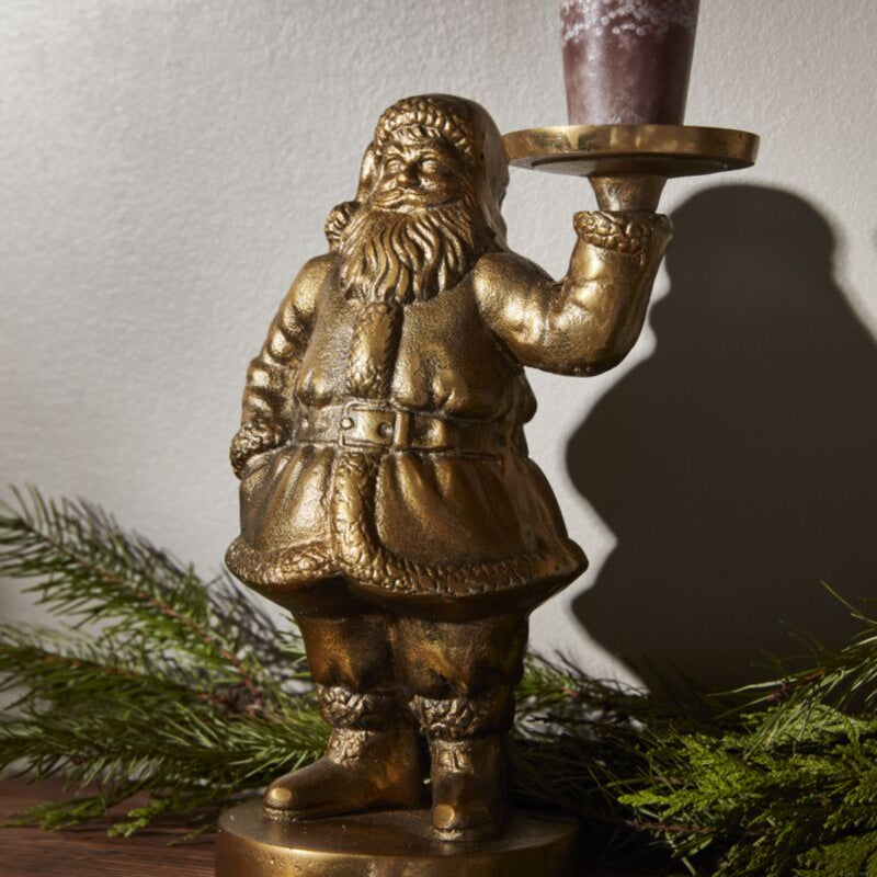 Saint Nick Figurine
