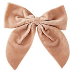 Soft blush velvet napkin bow showcasing the Velvet Napkin Tie S/4 - Blush, perfect for adding elegant decor and style to dining and entertaining spaces from Knotty and Board. 1