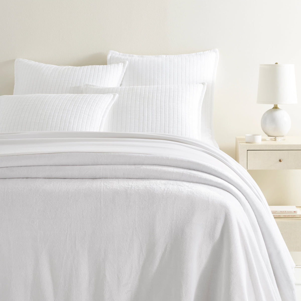 Sheepy Fleece 2.0 Blanket, White, Full/Queen Bedding