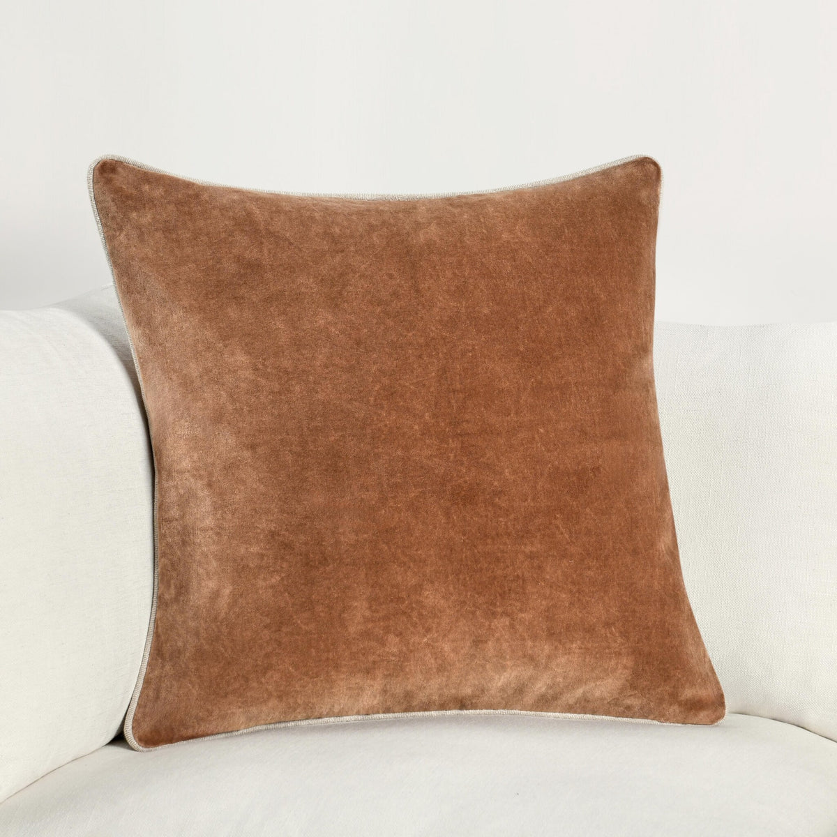 Heirloom Velvet Pillow, Hazel, 22 X 22 in.